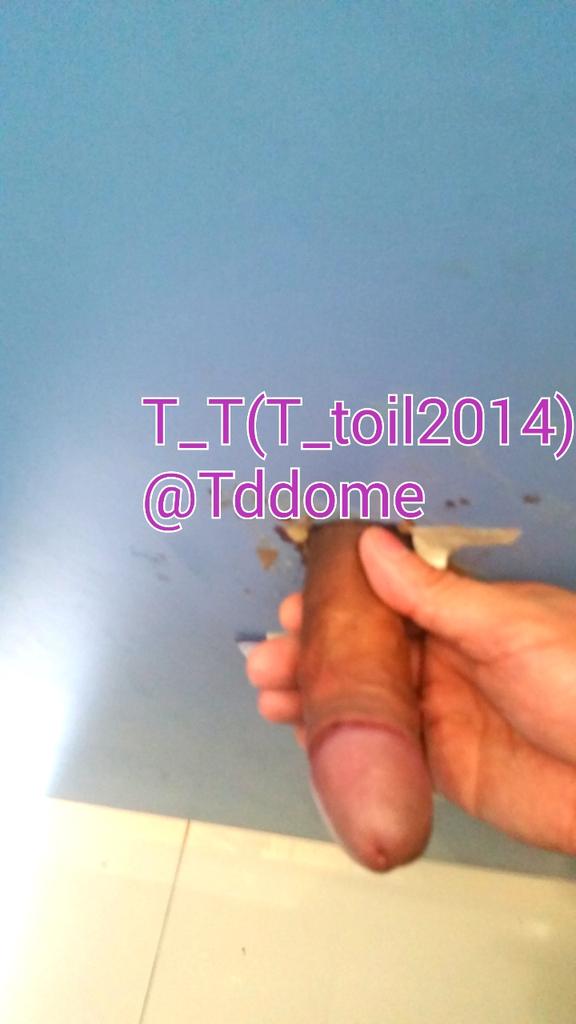 TdDome's tweet photo. ลำควยยาว ตรง หัวควยบาน ชมพู
#ควยเด็กส่งpiZZa

@TdDome  ผมงี้ มือสั่น .. 

สุดท้าย คายพิษ เต็มๆๆๆๆๆ http://t.co/nkbeQ3OaCD