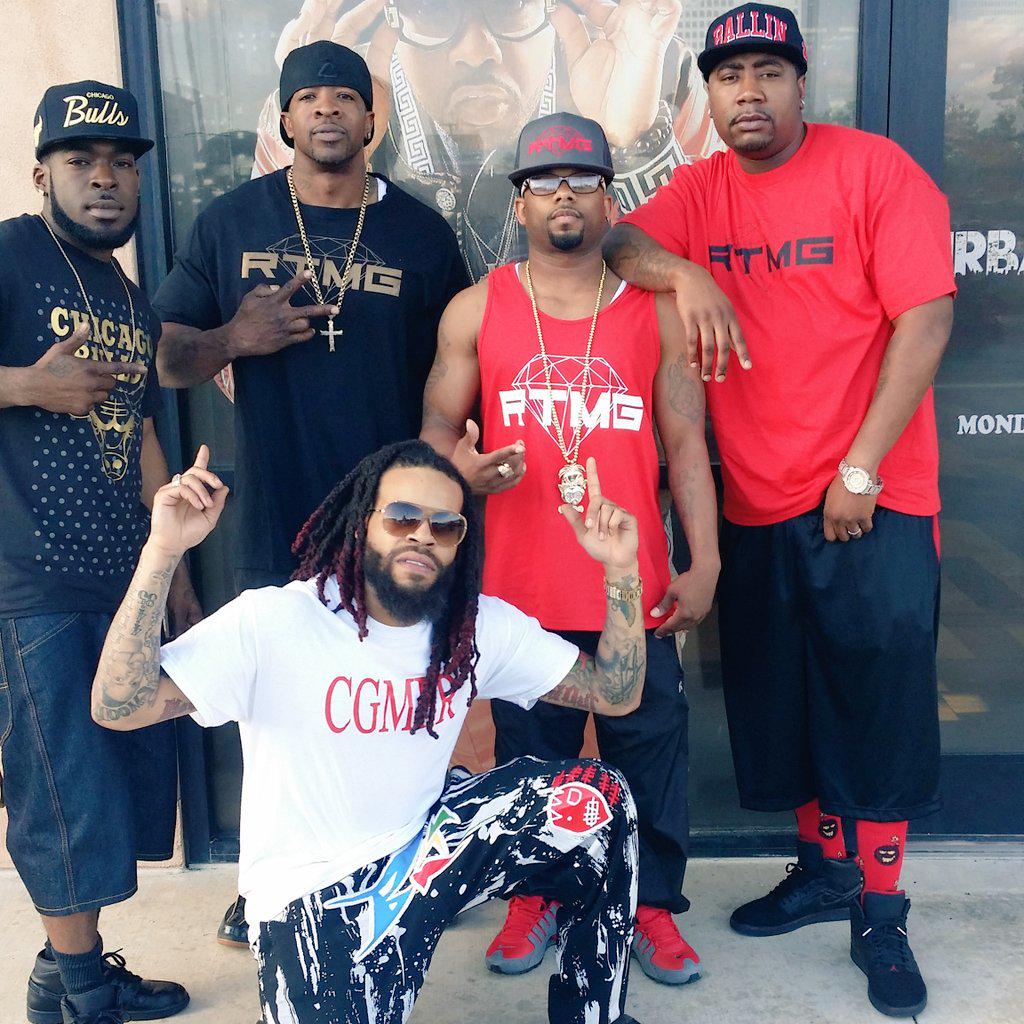 jaunpablo24's tweet photo. StayHungry @LouisianaBoi23 @YoungFreq @KingKruz @spaceagespudd #CGMPR #RTMG #sqaud #CrumbsToBricks #RoadToPerfection http://t.co/6nijgYjATP