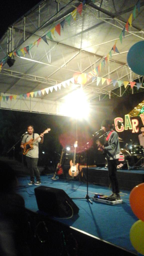 On stage <a href="/exposit_/">EXPOSIT</a> !