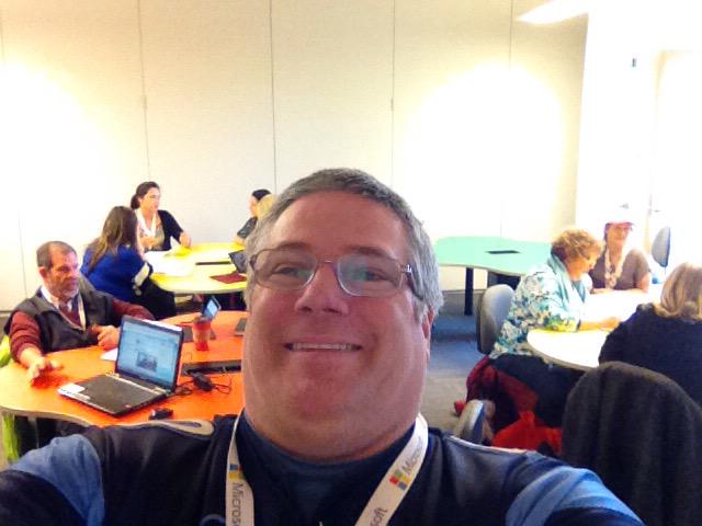 mostats_mrmfl's tweet image. #higherEDcamp engaged dialogue about technology options to assist students with anxiety! "Eager Argo" signing out!