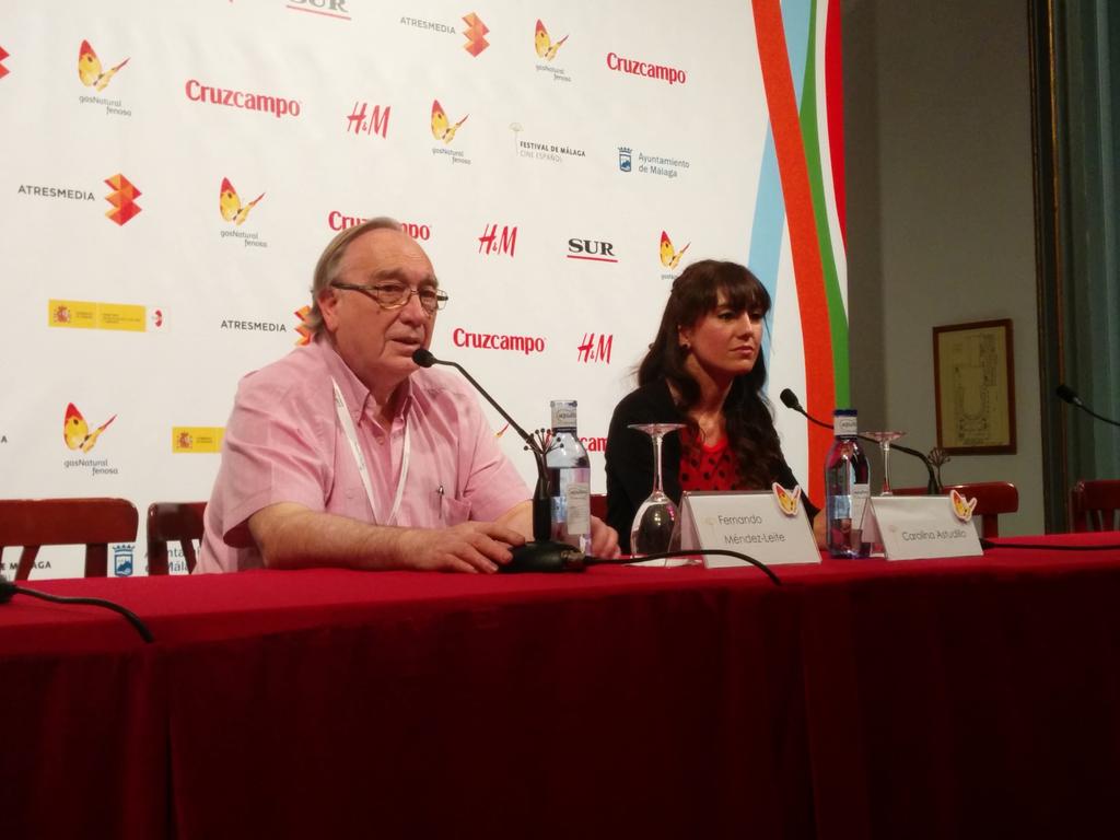 festivalmalaga's tweet photo. Carolina Astudillo, ganadora Biznaga de Plata Mejor Documental por 'El Gran Vuelo' #18festivalmalaga http://t.co/oHxOZTXlIo