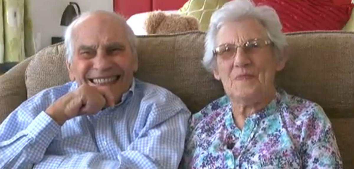 indy100's tweet photo. The world's oldest newlyweds (combined age 194) prove you're never too old to fall in love http://t.co/VJHgYIjqp1 http://t.co/x5LAUMXHXW