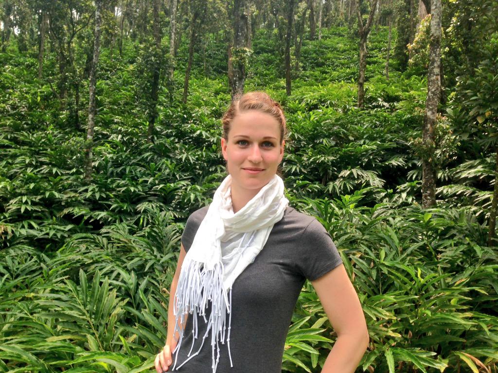 domd76's tweet photo. Beautiful surrounding at the oldest Kardamom farm in South India - @MAMMU_ in the jungle! 
@JoeRuiter @happydobbin http://t.co/myVG0beo3f