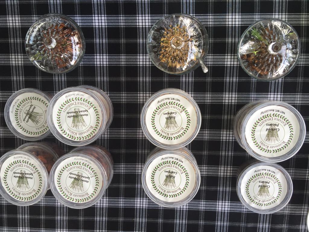 Stop by @Rosemary_Knoll 's booth @chattamarket today! Yummy samples for #foodies #ChattanoogaMarket