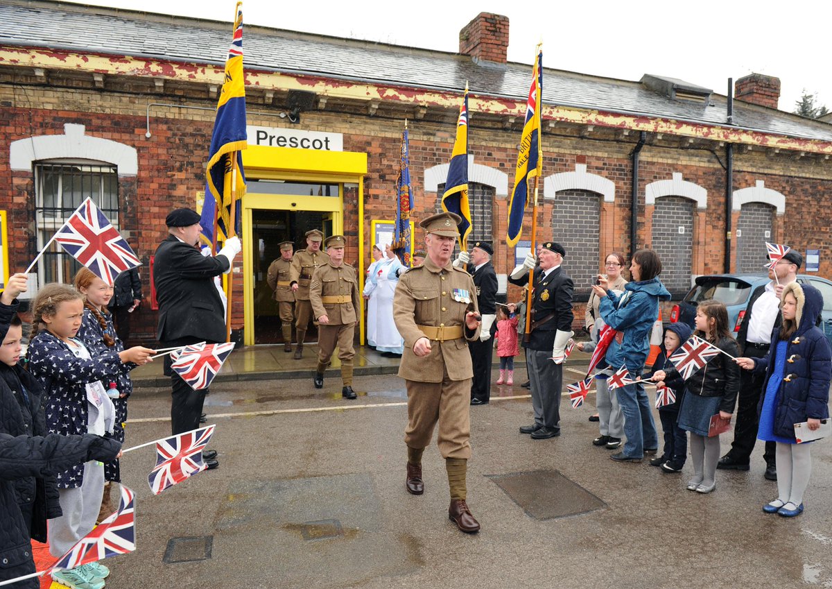 andyteebaypics's tweet photo. #Liverpool Pals remembered today who went to war 100 years ago from Prescot Station. @LivEchonews http://t.co/tfsb282H7J