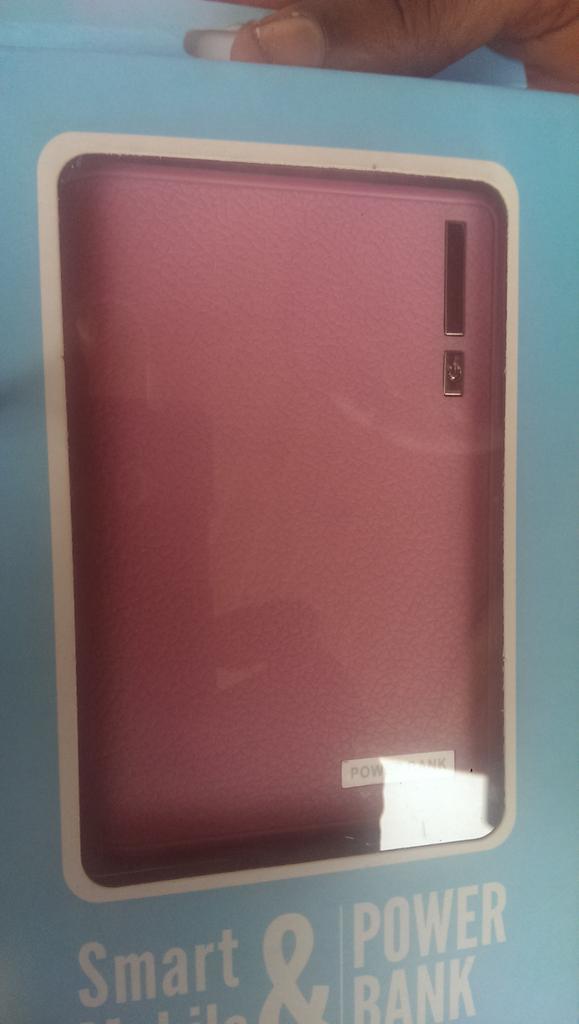 usifamadu82's tweet photo. @PrincessLipa @MsOreo_ ag# http://t.co/LZK2iizdid