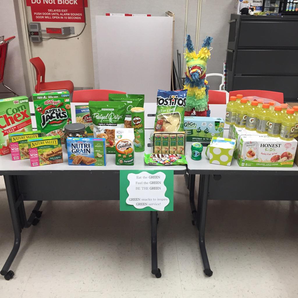 jcall11's tweet photo. Eat the Green. Feel the Green. Be the Green. #greenfoodforagreenmood #wildwildWILLMAR @MissaCharissa @Adam_Reiter http://t.co/stgiTuWkzD