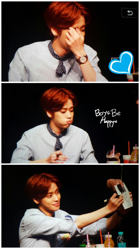 150425 평촌팬싸인회 늦은프리뷰 #틴탑 #니엘 (<a href="/AH_NIEL_/">AH</a> ) #심쿵
손등, 볼, 미소
뀌욥♡
푹쉬구 내일스케줄도 잘해요~~!!♡