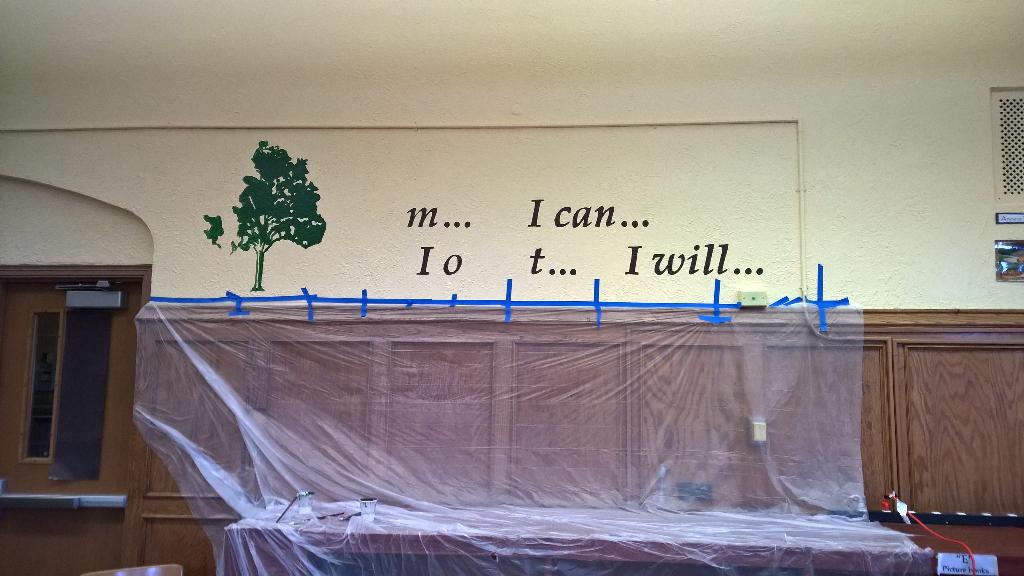 SwiftieDad43's tweet photo. Breaking for lunch... More to come! #Serve15 @TheOaksAcademy @TheOaksAcademy http://t.co/touvWlQ78h