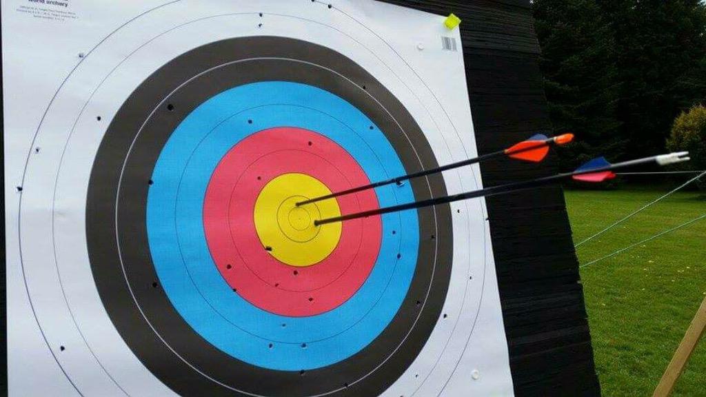 SUArchery's tweet photo. @SUArchery: #StrongShots from Josh and Katie on the 50m target at #BathSWWU today. http://t.co/Nbfrtz7UhW