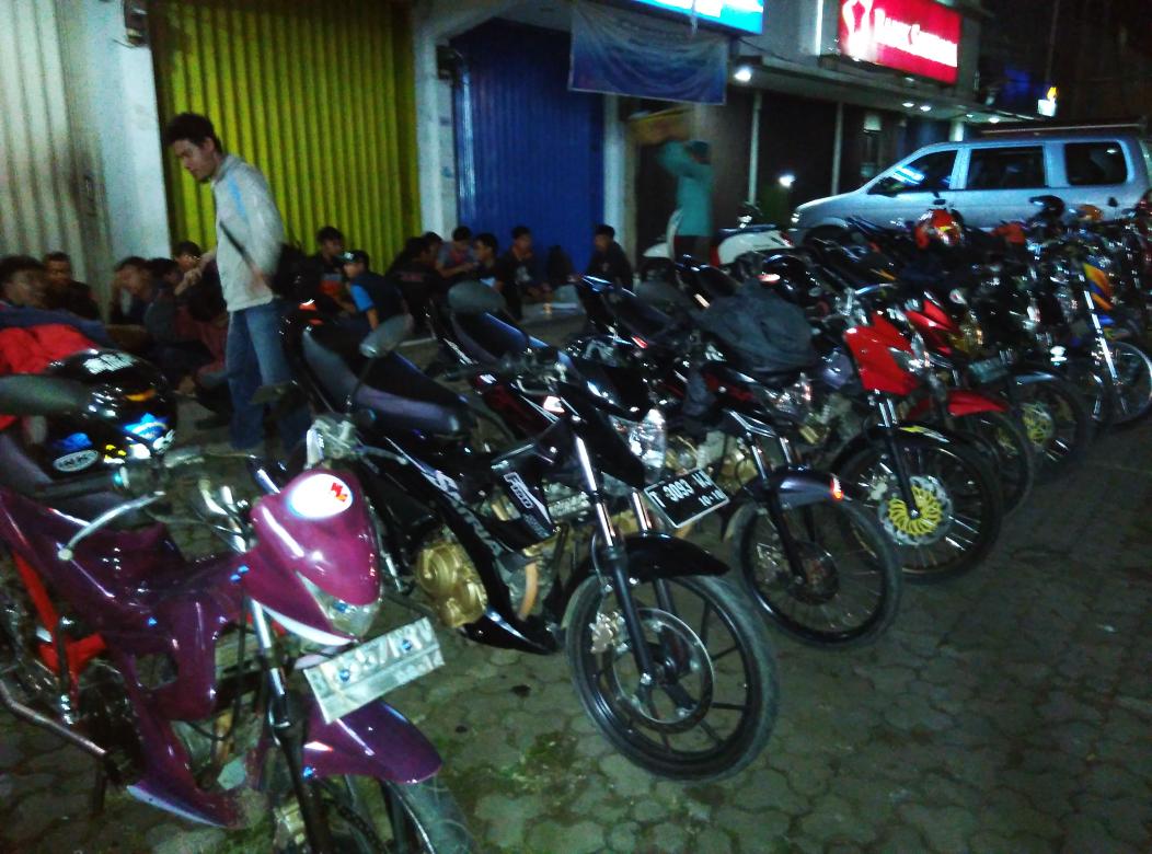 Semoga Kopdar malam minggu INI ga di bubarin Sama bapa2 <a href="/PolresSubang/">Polres Subang</a>