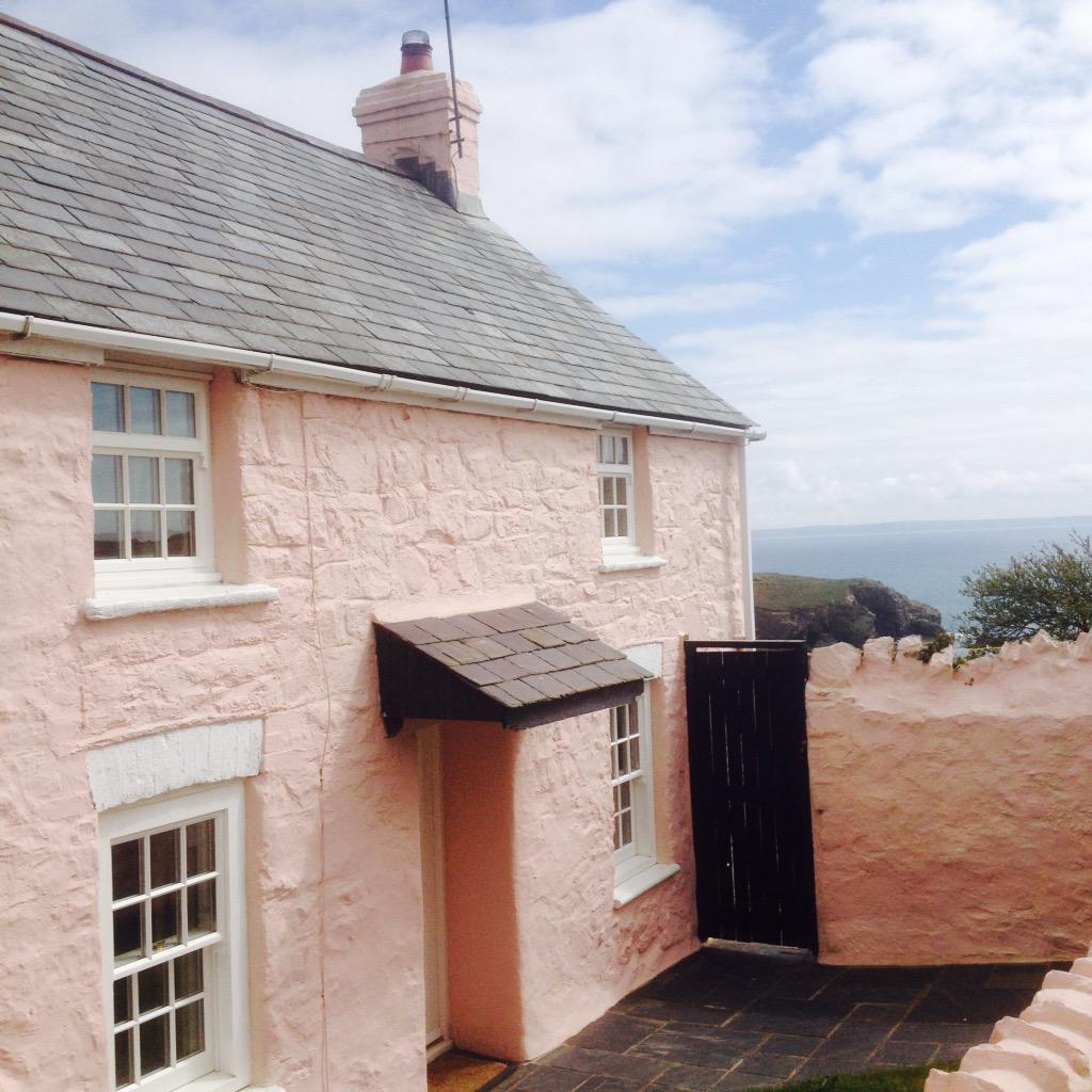 SeaforthDesigns's tweet photo. Cottage in #Solva #Pembrokeshire Made curtains & cushions in @V_Arbuthnott fabrics @VisitPembs #seaview #pinkcottage http://t.co/Am3N6O9W6c