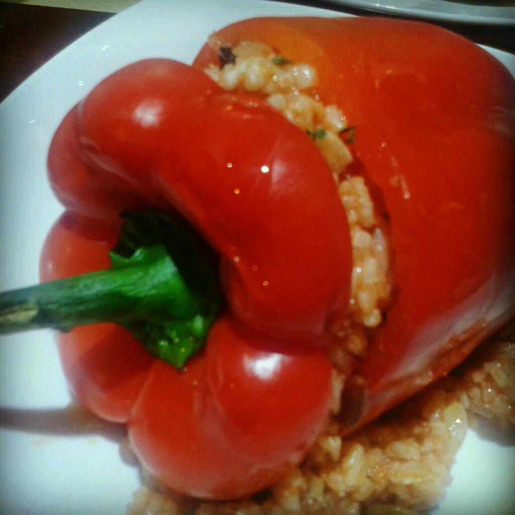 lalayfuster's tweet image. Red bell pepper anyone? I wonder how come it grew this big... But the rice was soo good! Credits to RR! #LetsGoGreek