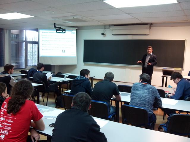 isbc2015's tweet photo. Héctor Puyosa is introducing the TISP program in a practical workshop #ISBC2015 http://t.co/ewG7Bcn13K