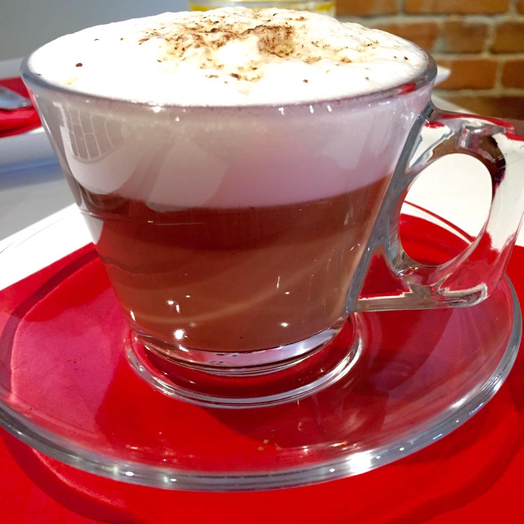 TotalMTLdotcom's tweet photo. Really feeling this spot! @CafeCoffice on Sherbrooke Great for studying or getting some work done. Will be back. http://t.co/xoTB1G0UDI
