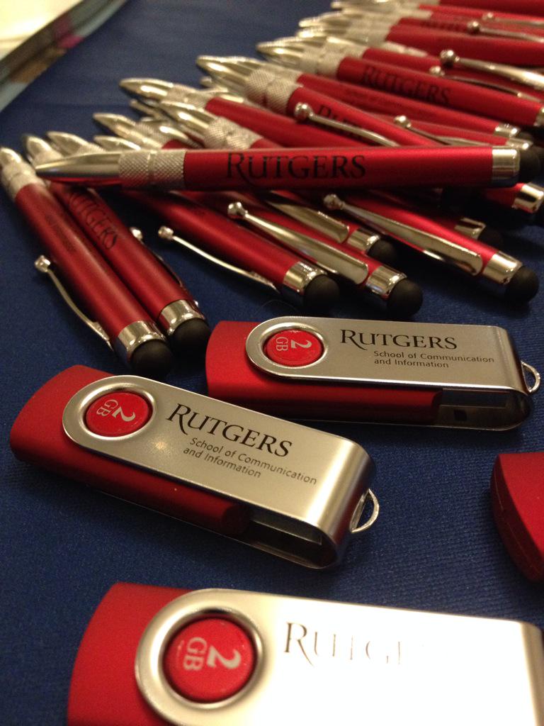 drjentheiss's tweet image. Representing @RutgersCommInfo at @ECACOMM today! Come get your RU swag at the grad school showcase! #commrocks