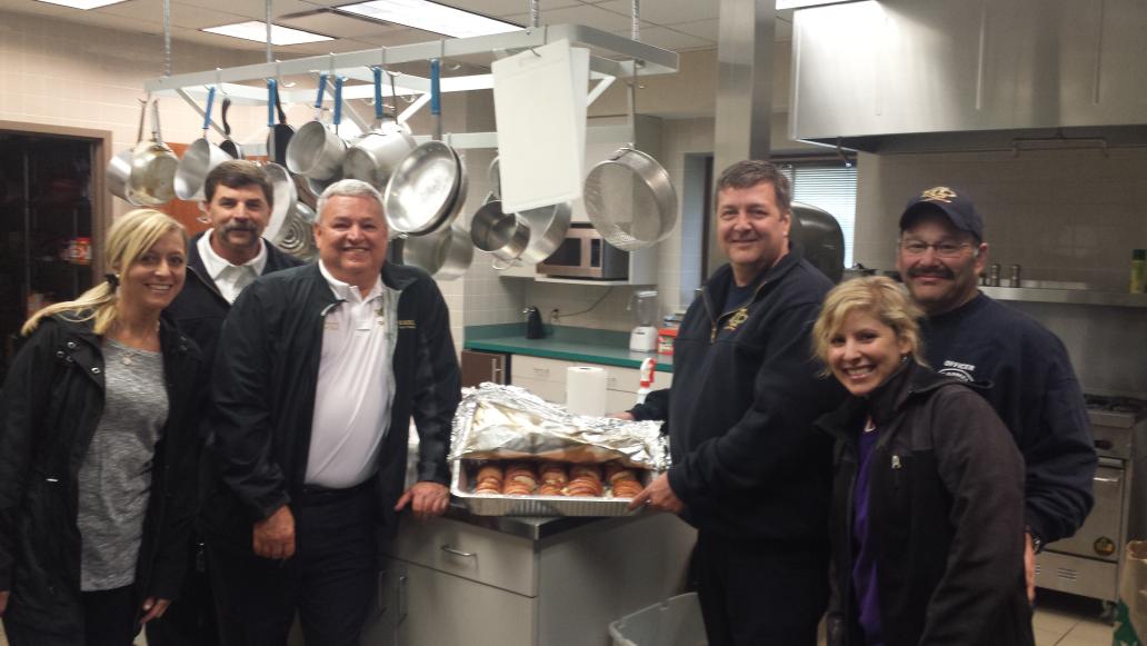 Cj13collinsJen's tweet photo. Happy Firefighters! #Serve15 http://t.co/Q5ozafkIck