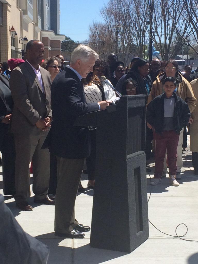 destinationli's tweet photo. #WyndanchVillage Grand Opening, Russell Albanese @Albanese_Org http://t.co/EK3nWHoSwK