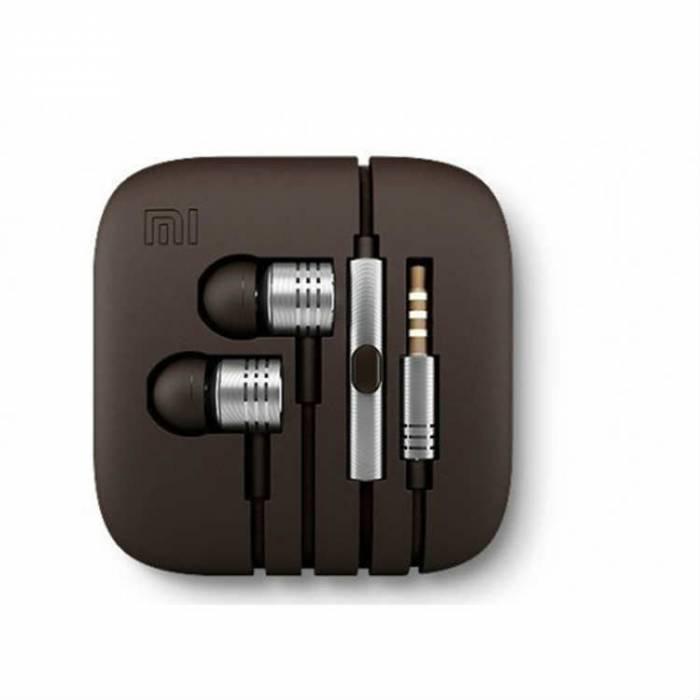 Telefonju's tweet photo. Mi Xiaomi Kulak İçi Mikrofonlu Kulaklık  28,80 TL
Ücretsiz Kargo - Garantili Ürün
http://t.co/WBFWx9weI3 http://t.co/zJdmEYFoyh