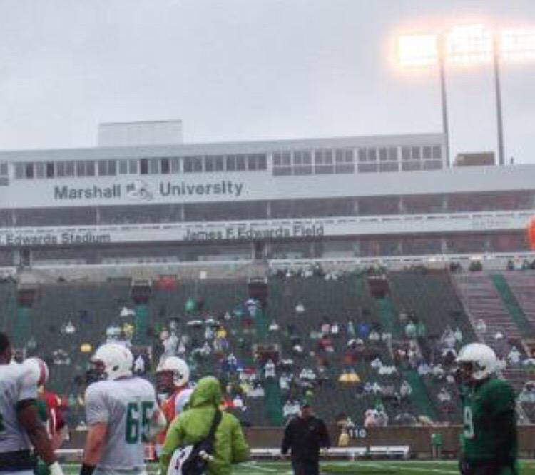 herdHater's tweet photo. #TheHerd #GreenAndWhiteGame #Marshall fans are a Joke. 14 Million in Taxes for this? #NextUAB #CutThemOff http://t.co/9q8nR2HUVc