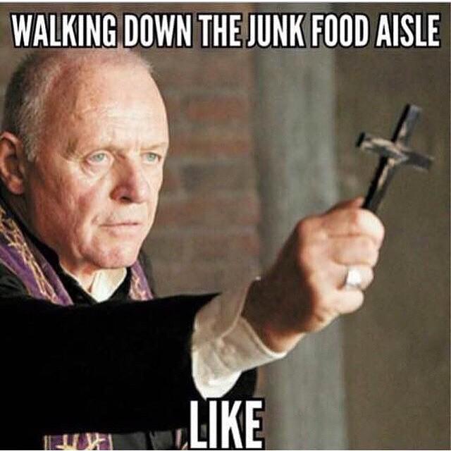 ViralFitness's tweet photo. Walking down the junk food isle like... http://t.co/gnbK5NKjRK