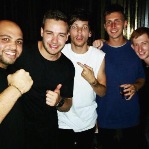 halhalabii's tweet image. LAD, boy, LAD, LAD and LAD.