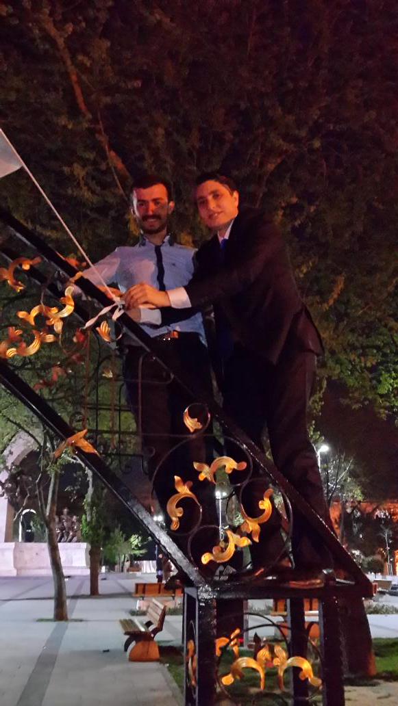 Saraçhane Kutlu Doğum  programı öncesi bayraklama  çalışmamızda vekilimiz <a href="/muharrembaltaci/">🇹🇷Muharrem Baltacı 🇹🇷</a> ile birlikte
@AKGENCFATIH