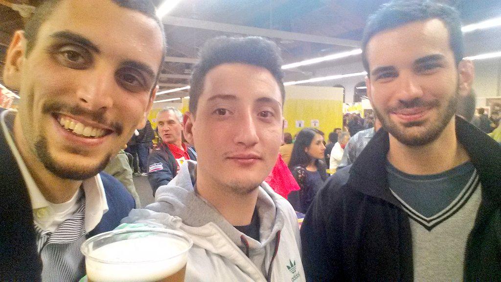 therealpierma91's tweet photo. #25aprile #fieradellabirraartigianale #santaluciadipiave #nelsenso 🍺🍺🍺 @marcocarnier @pezthereal http://t.co/QN1aepAWyU