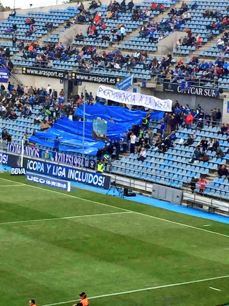 Ivaan_02's tweet photo. Hay tifos buenos, otros buenísimos y luego los del Getafe, impresionante. http://t.co/JdfWYC02dl