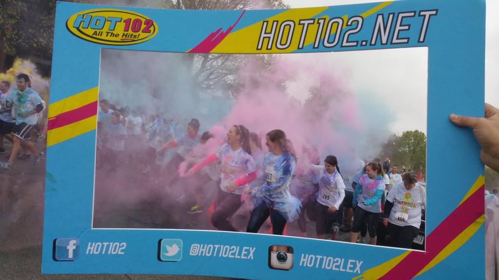 MarioAndersonTV's tweet photo. It was wet, cold &amp; downright nasty weather  outside. But, the #EKU #COM5K still went on &amp; @HOT102lex was there! http://t.co/scnkZDoe40
