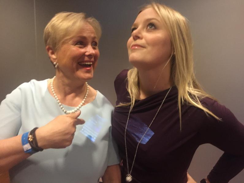 Hei #VG ! Trenden sprer seg i <a href="/hoyre/">Høyre</a> @hoyretina <a href="/ThorhildWidvey/">Thorhild Widvey</a>