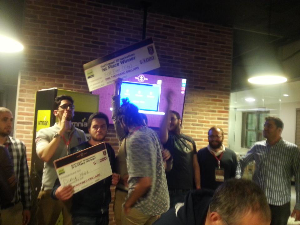 LaRolitta's tweet photo. 1st plaaaace #Edy @RedTroops #JoHack @Umniah #thetankjo http://t.co/BKKenB8lnN