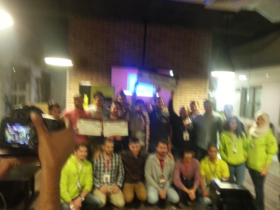 LaRolitta's tweet photo. Three winning teams @RedTroops #JoHack @Umniah #thetankjo http://t.co/xttumpb4mo