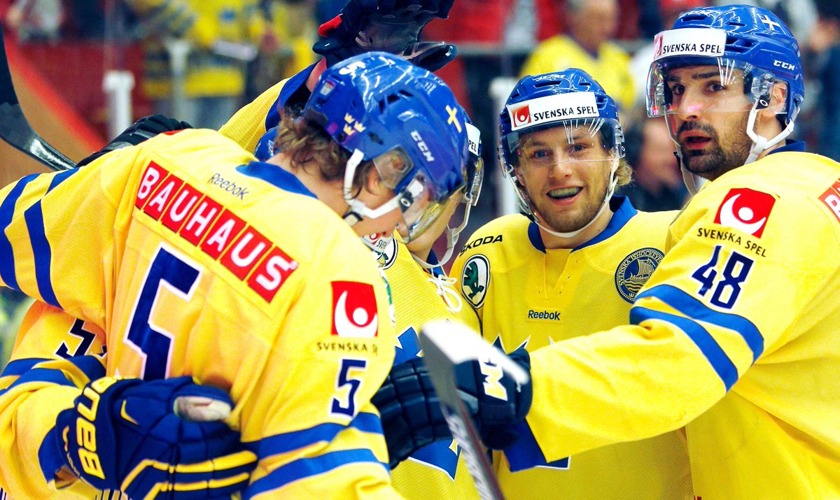 TV: Två segrar för <a href="/Trekronorse/">Tre Kronor</a> mot Ryssland i VM-genrepet - kolla in höjdpunkterna i Sporten! tv4.se/sport/klipp/sp…