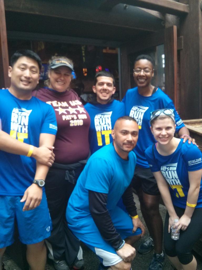 jeffxpark's tweet photo. .@iava community at Pat's Run shadow run in Hermosa Beach!!! http://t.co/ELPg1FUt2U
