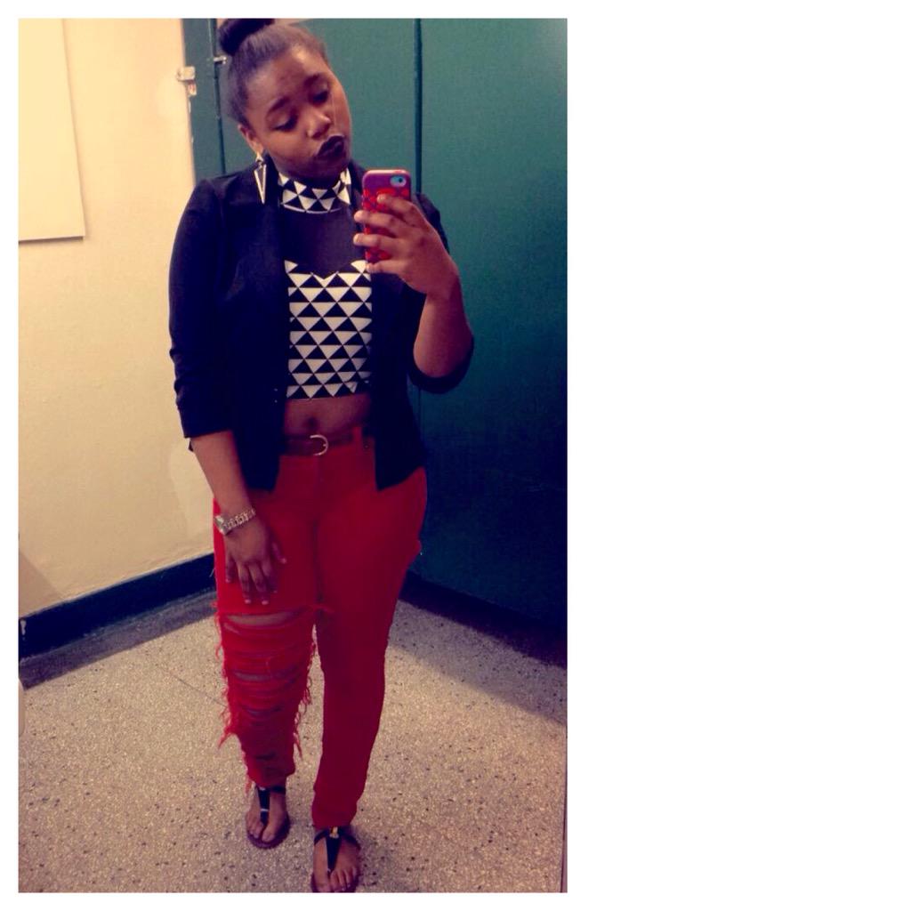 _hipped tweet picture