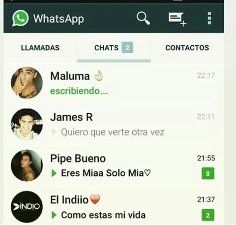 HerreraLaura's tweet photo. Mientras tanto yo en whatsapp😍 http://t.co/NtHNpQSRiJ