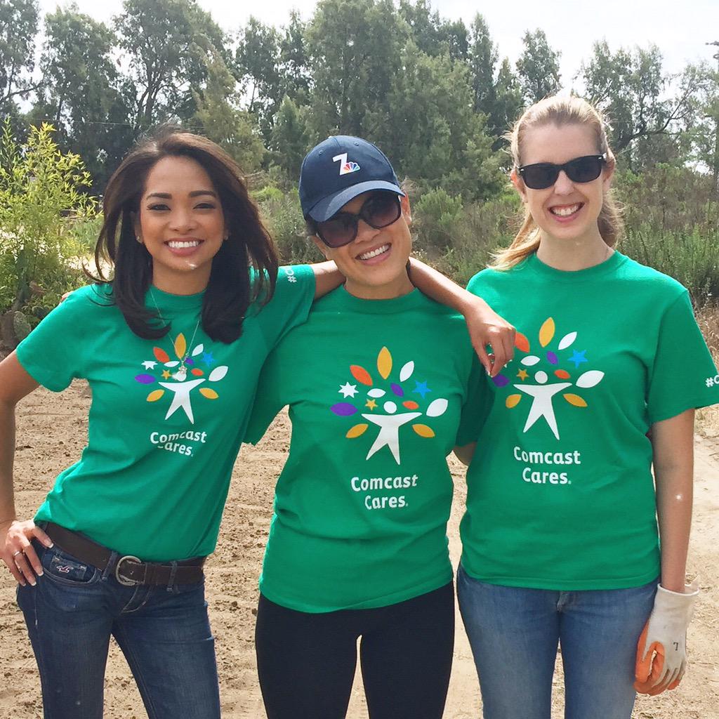 LibertyZSimmons's tweet image. Getting dirty to clean up the Tijuana River Valley Garden #CCDay @comcastcares @nbcsandiego @NBCUniversal #NBC7