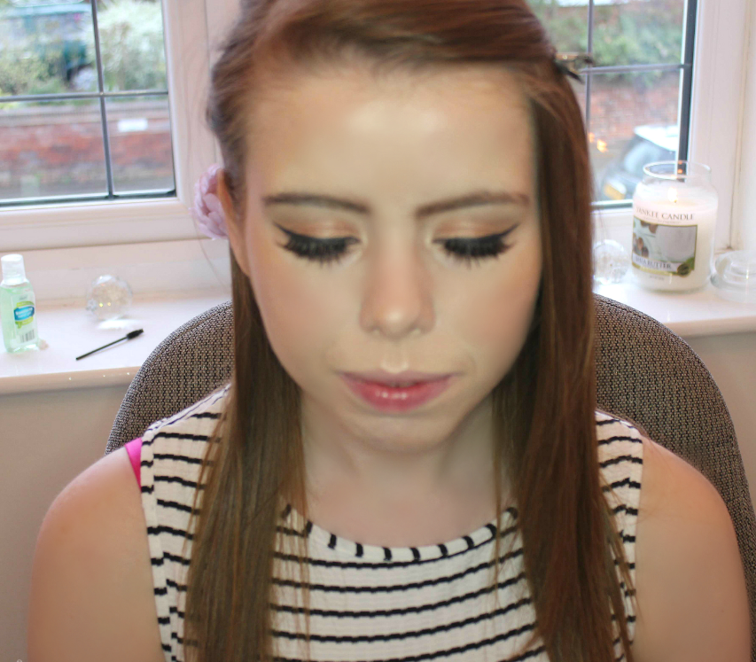 Victoriaxmonroe's tweet photo. Sophie came to my home beauty room today for a makeup lesson and here is the finished look, beautiful! x http://t.co/0FviEpTQkR