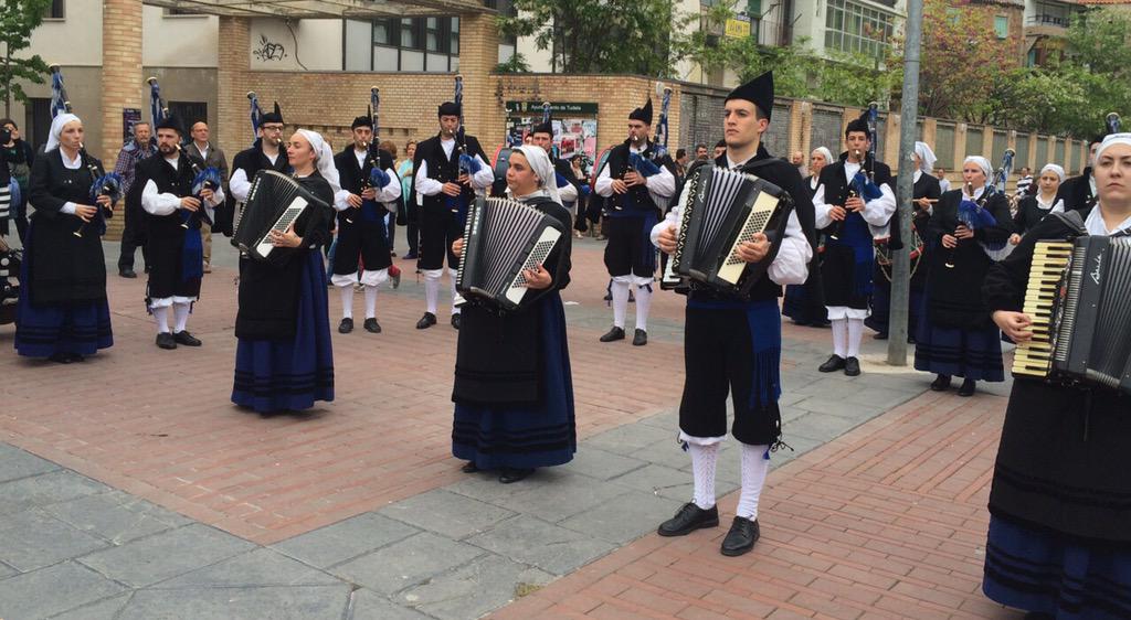 Arranca la actuación por las calles de <a href="/AytoTudela/">Ayuntamiento Tudela</a> Gracias por la acogida. @TurismoNavarra