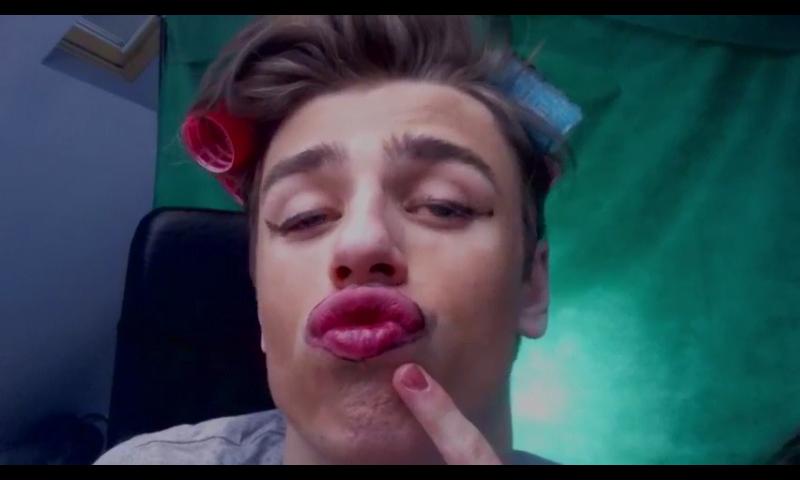 Papaplatte's tweet photo. Ich liebe euch meine #papanator &amp; #papanatorin!
ICH SEHE JEDEN RETWEET!! x333333 http://t.co/JfAJHVBrhc