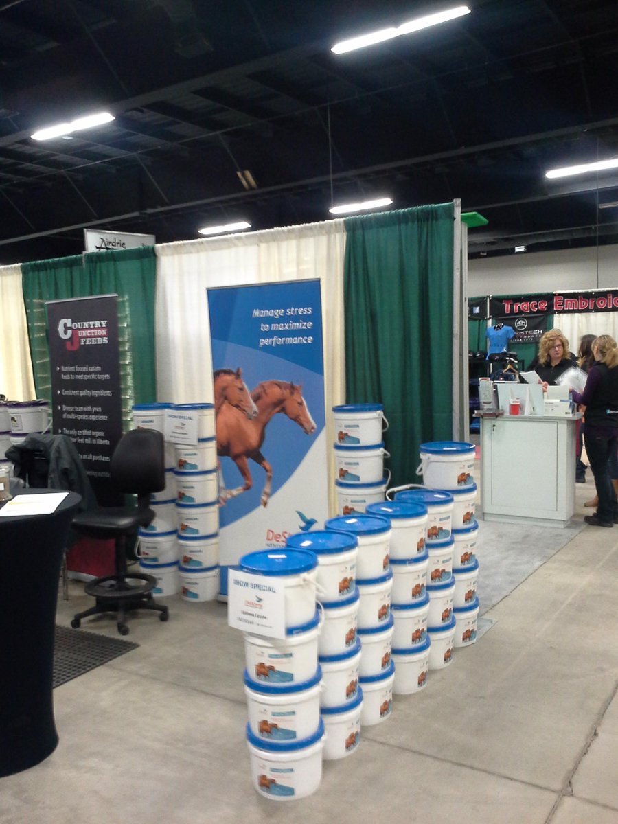 destress_equine's tweet photo. Come and see us #Mane Event @CC_Butterfield http://t.co/tBYtBHYrcY