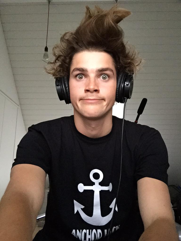 JackHarries's tweet photo. This is what happens after a day of editing.... http://t.co/suSh9TmWCA