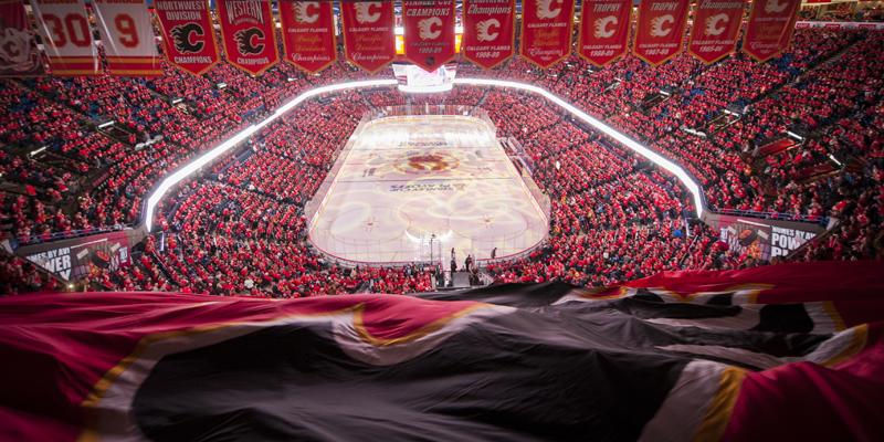 NHLFlames's tweet photo. The #Flames are expecting the #CofRed to be even louder in Game 6 ~ http://t.co/bAecrxvS2h #NeverQuit http://t.co/LT0sYVO7Th
