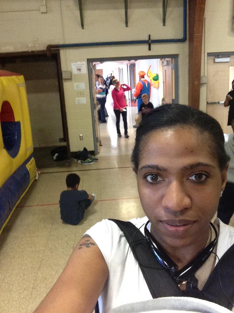 YWILLNPA's tweet photo. #Ferguson Community Day @LUDNPA http://t.co/4btNzFdH4y