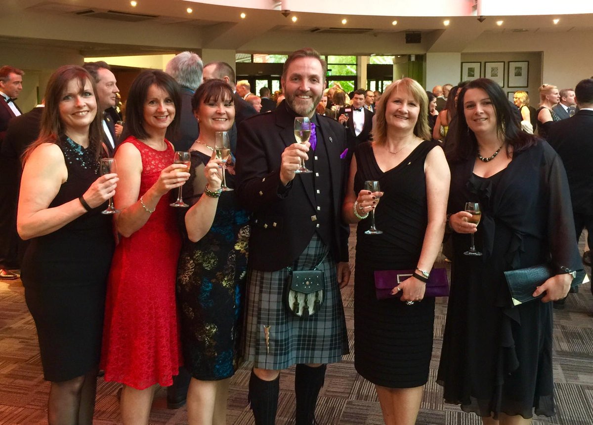 CD_Read's tweet image. Team Scotland South and East getting ready for the awards dinner, what braw looking lassies!! #BNIDC