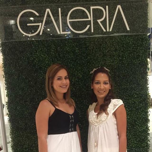 En el evento de @galeriashoes #walkintospring #ShopGaleria #spring #blogger #bloggerpr #youtubeguru #youtubepr #fas…