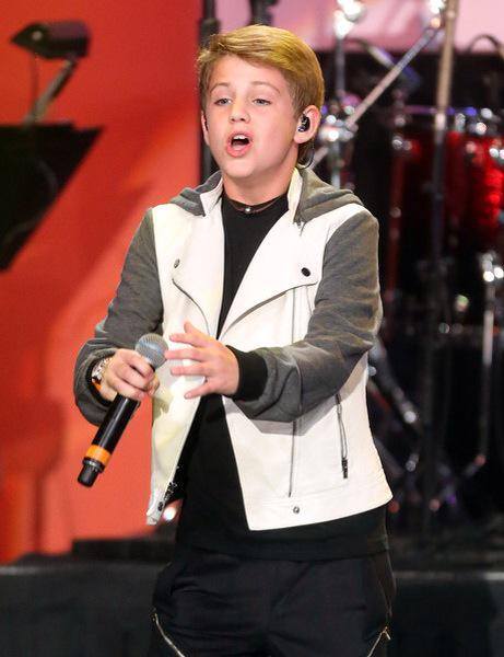 RojasJosiris's tweet photo. @MattyBRaps I love you! Follow me pls #Matthew http://t.co/EjpXhIWNEa