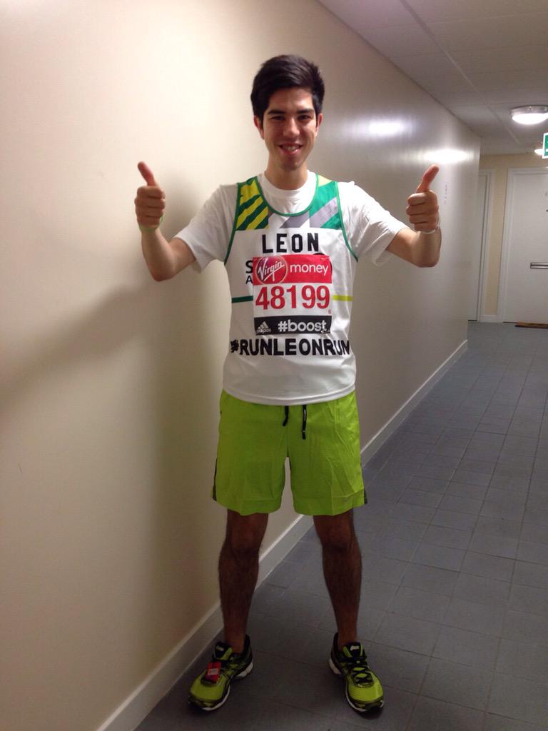 leonglenister's tweet photo. Ready for tomorrow! Number 48199 http://t.co/EfJDKpiRxZ #runleonrun http://t.co/D6whq6Mz9C