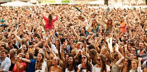 BoiseIdahoGroup's tweet photo. @GravityInBoise is here! get your dancing shoes on!  @ThisIsBoise  @TIBnightlife #PLUR #BoiseState 6th &amp; Main Lot.... http://t.co/LFuFMQDkiO